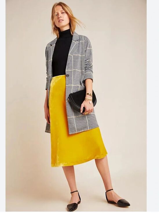 Anthropologie Dresses & Skirts - Anthropologie Velvet Midi Skirt in Mustard Yellow Sz XS